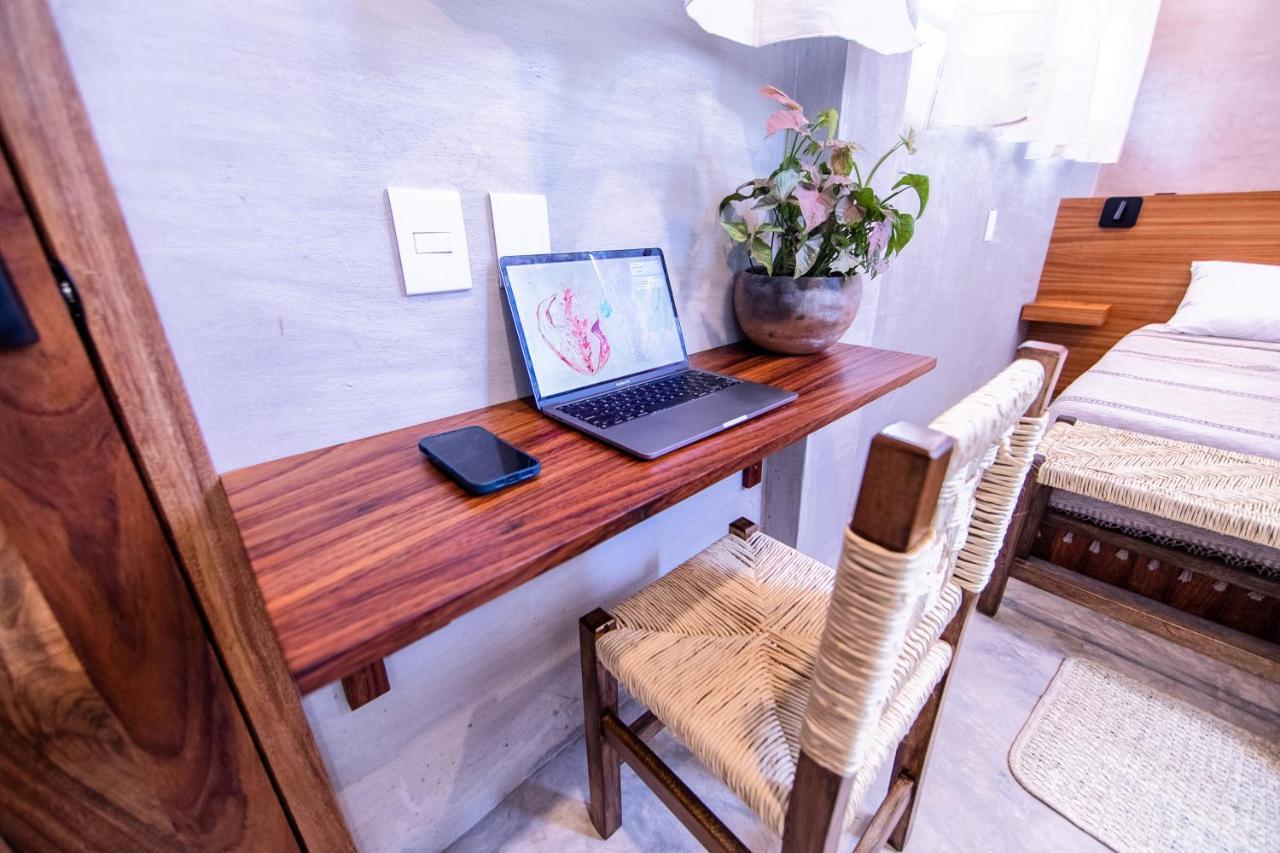 Nectar Hotel, Cafe, Cowork - Adults Only 푸에르토 에스콘디도 외부 사진